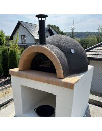 Wood fired brick outdoor pizza oven
