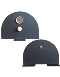 Freistehende Metalltür für Holzbacköfen im Außenbereich